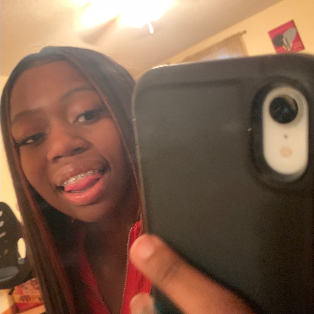 Meet your Posher, Christian